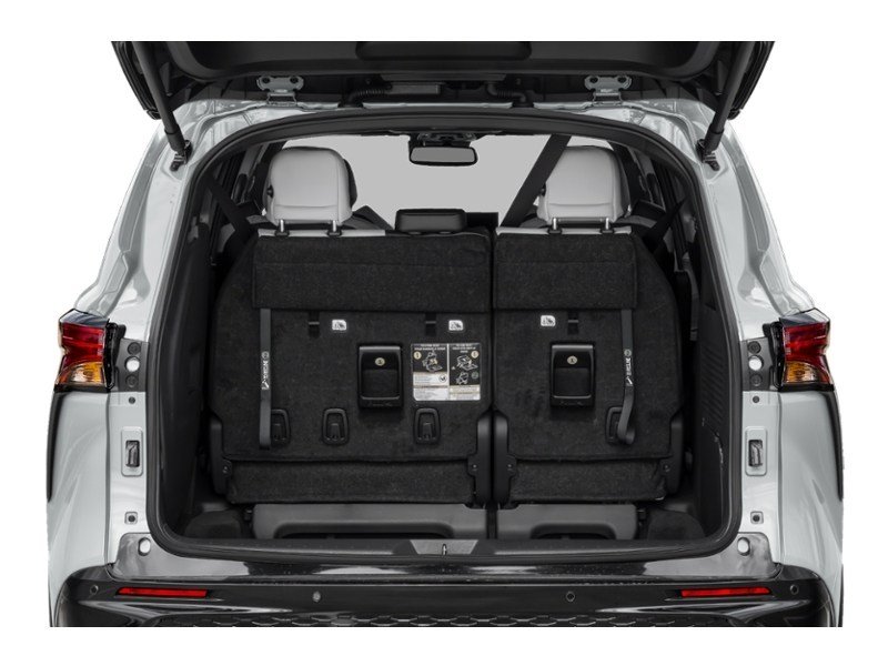 2025 Toyota Sienna XSE 7-Passenger AWD Exterior Shot 4