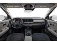 2027 Kia Seltos LX AWD Interior Shot 6