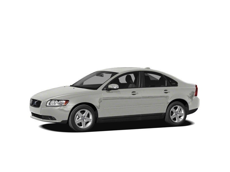 2010 Volvo S40 4dr Sdn 2.4L Man FWD Ice White  Shot 2