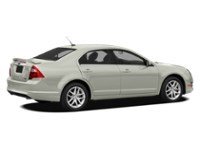 2012 Ford Fusion 4dr Sdn SE FWD White Suede  Shot 32