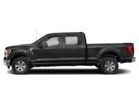 2022 Ford F-150 XLT 4WD SuperCrew 5.5' Box Agate Black Metallic  Shot 5