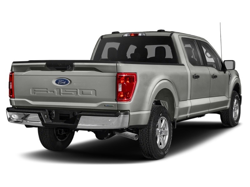 2023 Ford F-150 XLT 4WD SuperCrew 5.5' Box Iconic Silver Metallic  Shot 39