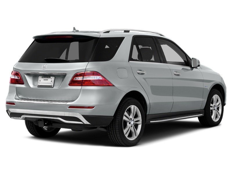 2013 Mercedes-Benz M-Class 4MATIC 4dr ML 350 BlueTEC Iridium Silver Metallic  Shot 42