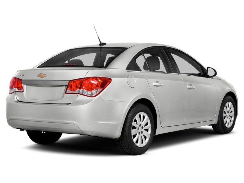 2014 Chevrolet Cruze 4dr Sdn 1LT Summit White  Shot 14