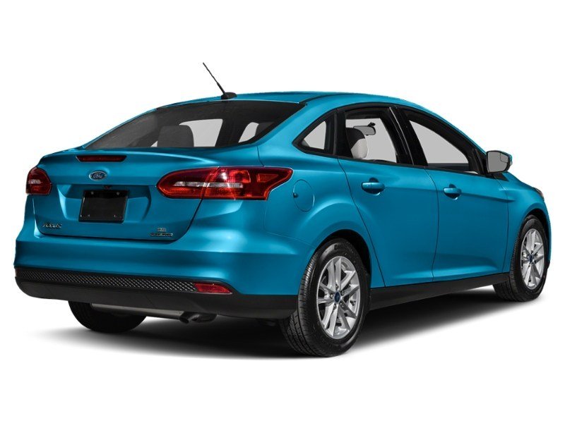 2015 Ford Focus 4dr Sdn SE Blue Candy Tinted Clearcoat  Shot 50