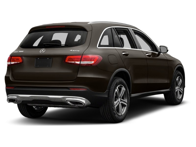 2018 Mercedes-Benz GLC 300 GLC 300 4MATIC SUV Citrine Brown Metallic  Shot 36