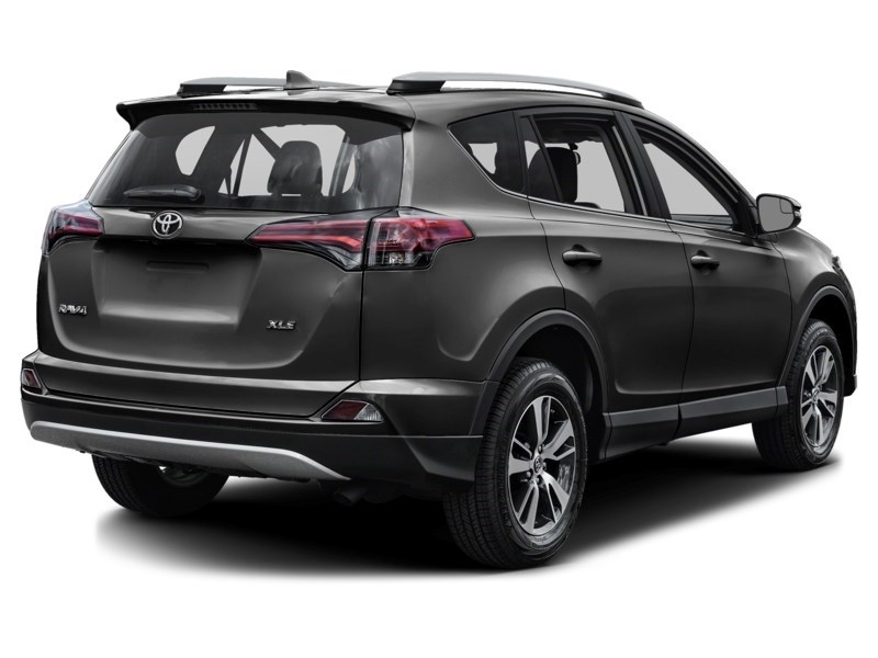 2018 Toyota RAV4 FWD XLE/ SUPER LOW KM/INCOMING