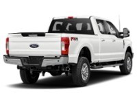 2019 Ford Super Duty F-250 SRW XLT 4WD Crew Cab 6.75' Box Oxford White  Shot 32
