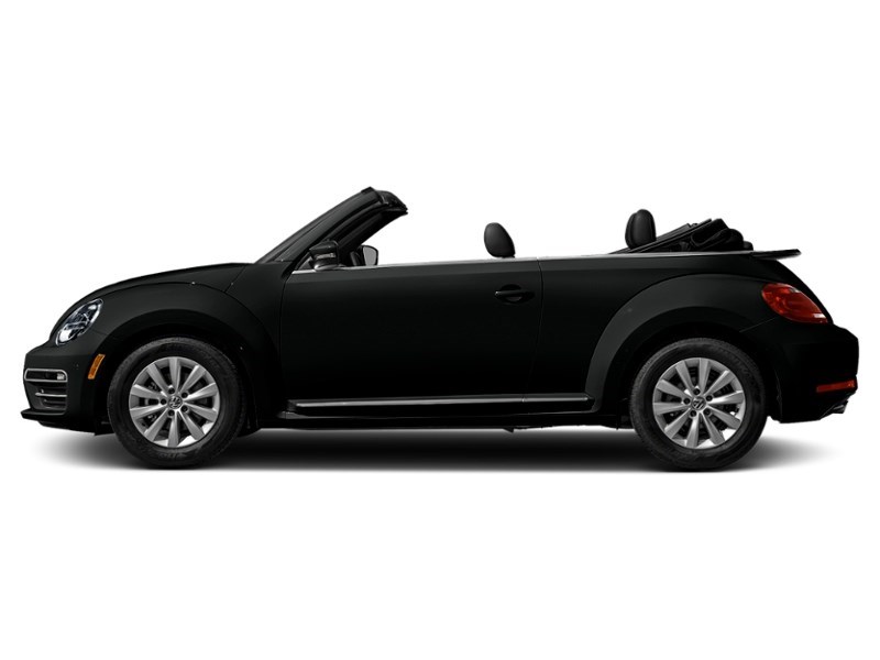 2018 Volkswagen Beetle Trendline Auto Deep Black Pearl w/Black Roof  Shot 27