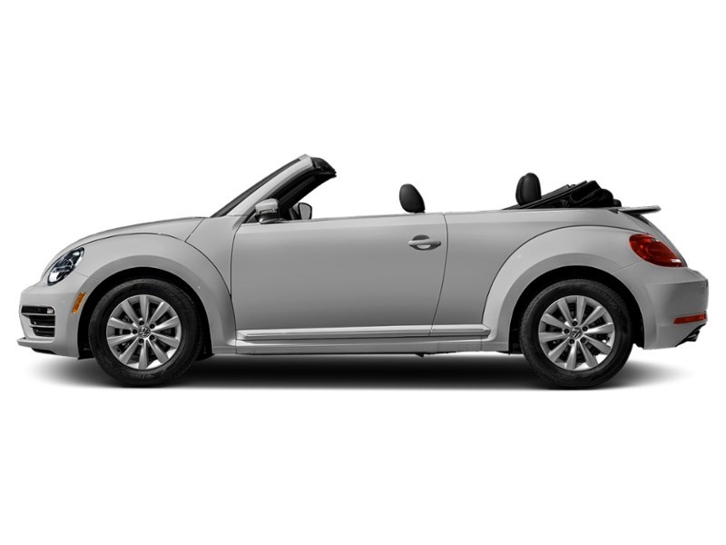 2018 Volkswagen Beetle Trendline Auto White Silver Metallic w/Black Roof  Shot 45