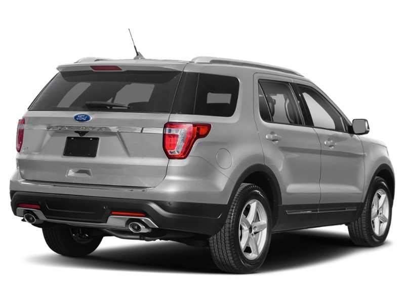 2018 Ford Explorer XLT 4WD Ingot Silver Metallic  Shot 48
