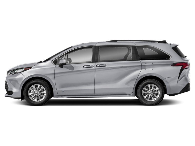 2022 Toyota Sienna LE 8-Passenger FWD