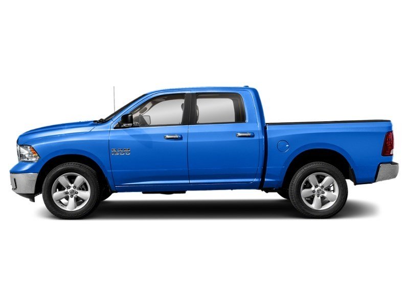 2022 RAM 1500 Classic SLT 4x4 Crew Cab 5'7