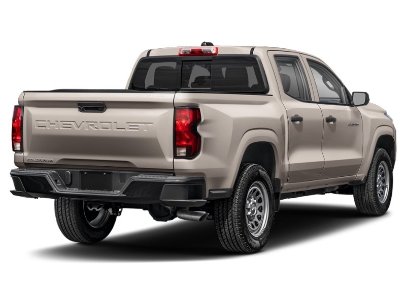 2024 Chevrolet Colorado 4WD Crew Cab Trail Boss Sand Dune Metallic  Shot 32
