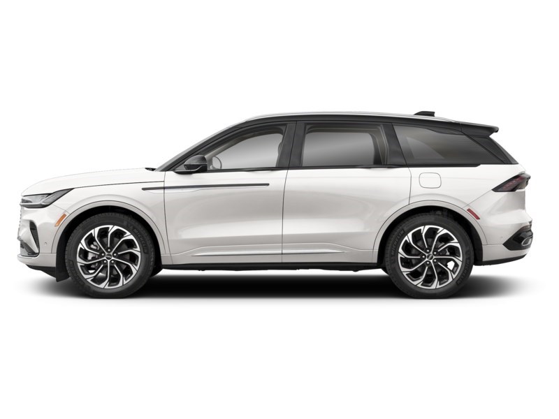 2026 Lincoln Nautilus Reserve AWD White Platinum Metallic Tri-Coat  Shot 3