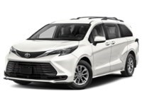 2025 Toyota Sienna LE 8-Passenger FWD White  Shot 4