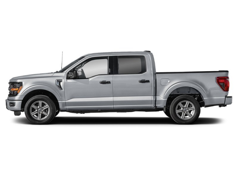 2026 Ford F-150 XLT 4WD SuperCrew 5.5' Box Iconic Silver Metallic  Shot 3