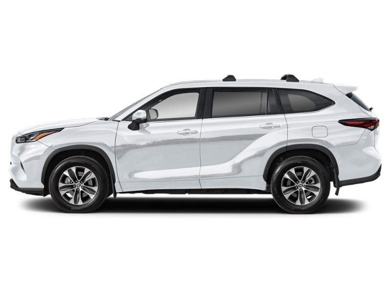 2026 Toyota Highlander XLE AWD Wind Chill Pearl  Shot 3